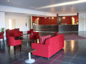  Santa Loja Hotel Residence  Тито